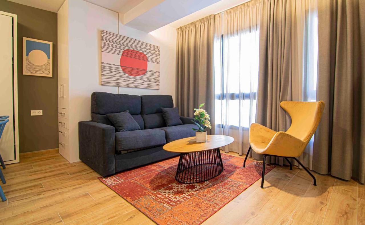Apartamentos Leonor Μάλαγα Εξωτερικό φωτογραφία