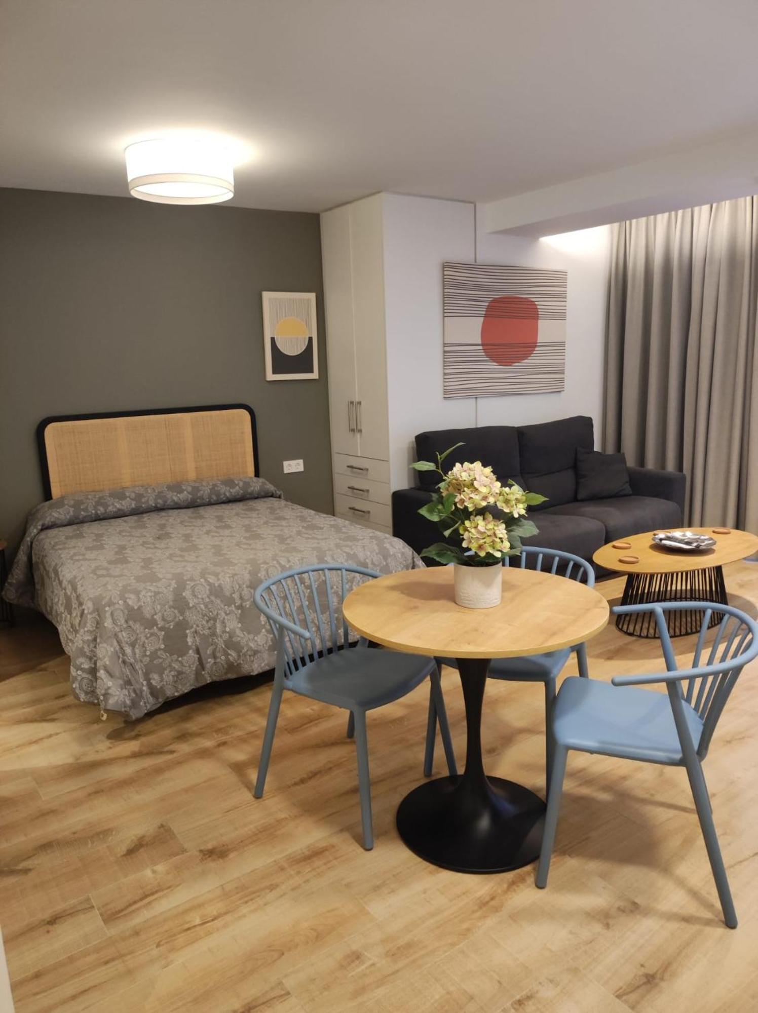 Apartamentos Leonor Μάλαγα Εξωτερικό φωτογραφία
